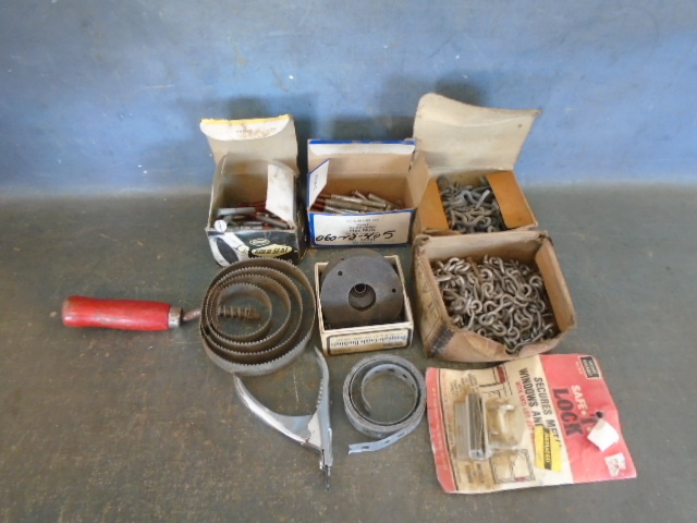 lot 102 image: Assorted Items