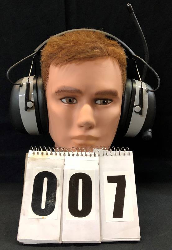 lot 7 image: 3M Worktunes Wireless Bluetooth Ear Protection