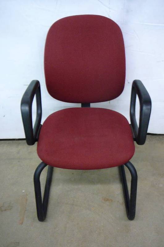 lot 24 image: Office Chair
