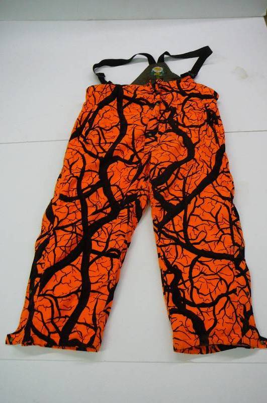 lot 47 image: Cabalas Insulated Bibs