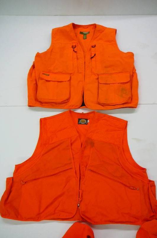 lot 49 image: Gander Mountain vest