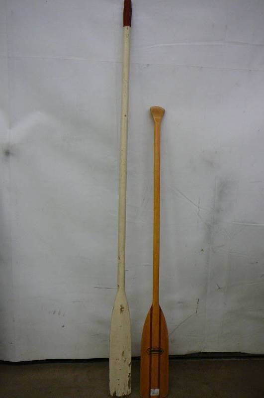lot 58 image: Wooden Oars