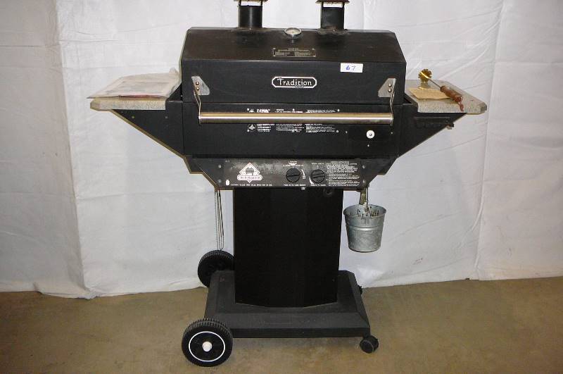 lot 67 image: Holland Grill