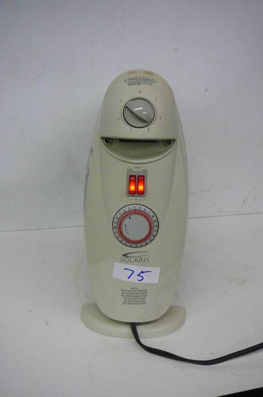 lot 75 image: Electric Heater
