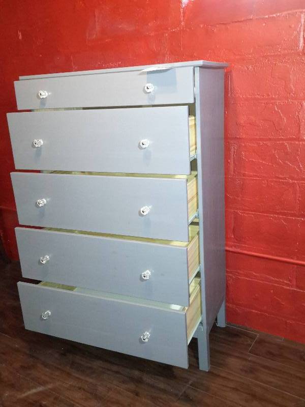 5 Drawer tall Boy Dresser