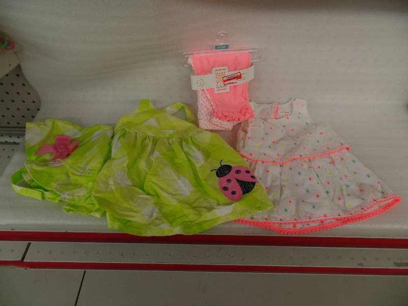 lot 26 image: 3M baby clothes