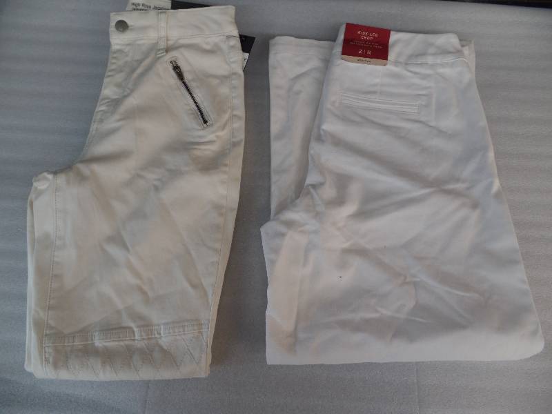lot 86 image: Womens Size 2 Pants