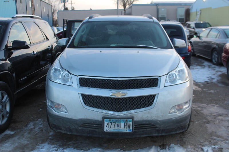 2011 Chevrolet Traverse LT AWD - 2 Owner - Repairable -
