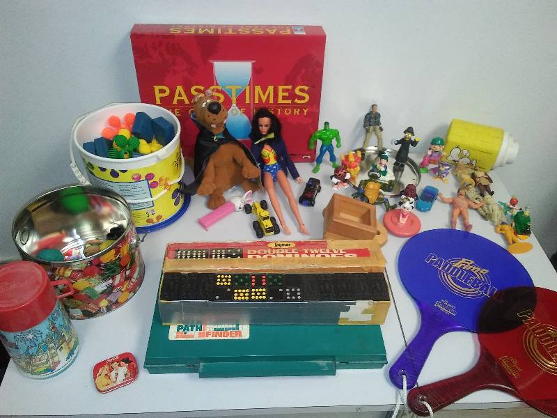 Misc. Games and Toys. � NWT Scooby Doo, Hulk, Tonka Mickey Mouse Disney, Wonder Woman, Snoopy.