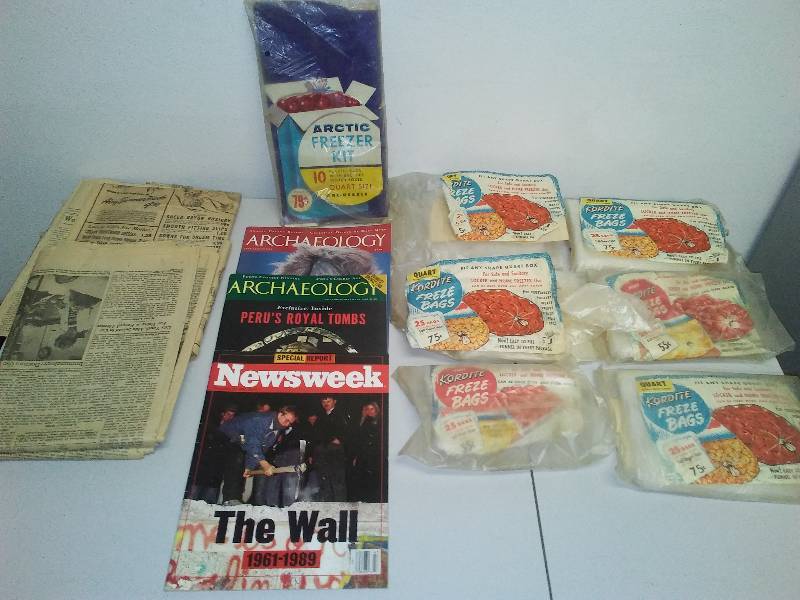Vintage Advertising bags, Newspapers Fargo NEWS 1944-1945