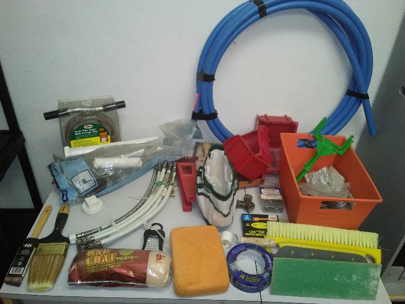 16 Inch Fresh Water Lines (9) Faucet hookups, connector flexible,  Pex