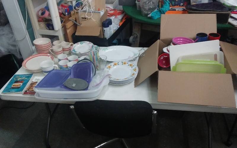 lot 26 image: Large Lot Of Plastic Food Storage Containers, Assorted Dishware, Cutting Board & Misc