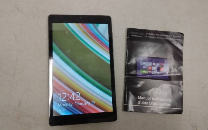 lot 38 image: Nextbook 8 Inch Tablet PC With Windows 8.1 System Works With Manual
