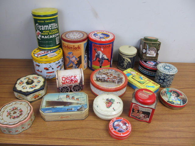 lot 50 image: Lot of Assorted Vintage & Newer Tins