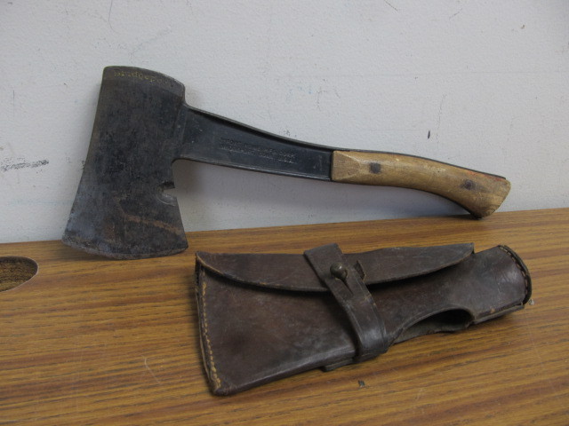 lot 19 image: Antique BRIDGEPORT Hatchet wLeather Cover