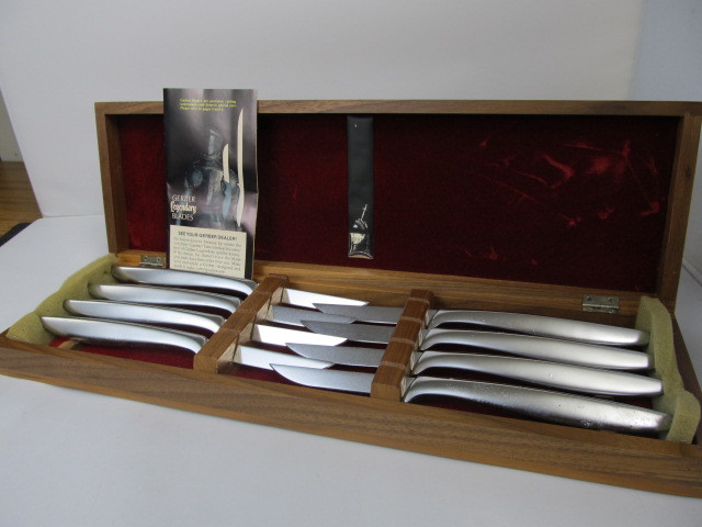 lot 30 image: Vintage GERBER Legendary Blades Knife Set