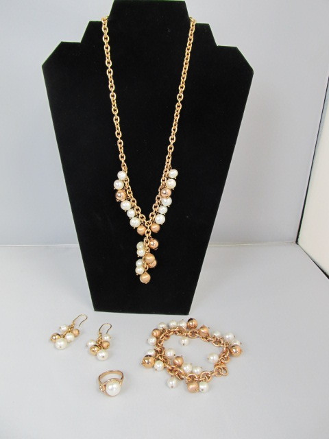 lot 181 image: HONORA Genuine Pearl wBrass Necklace Bracelet Ring & Earrings