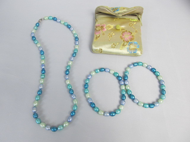 lot 204 image: HONORA Genuine Pearl & Sterling Necklace w 2 Bracelets