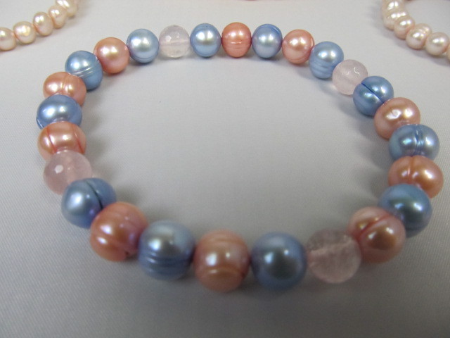 lot 159 image: 4 HONORA Genuine Pearl Bracelets