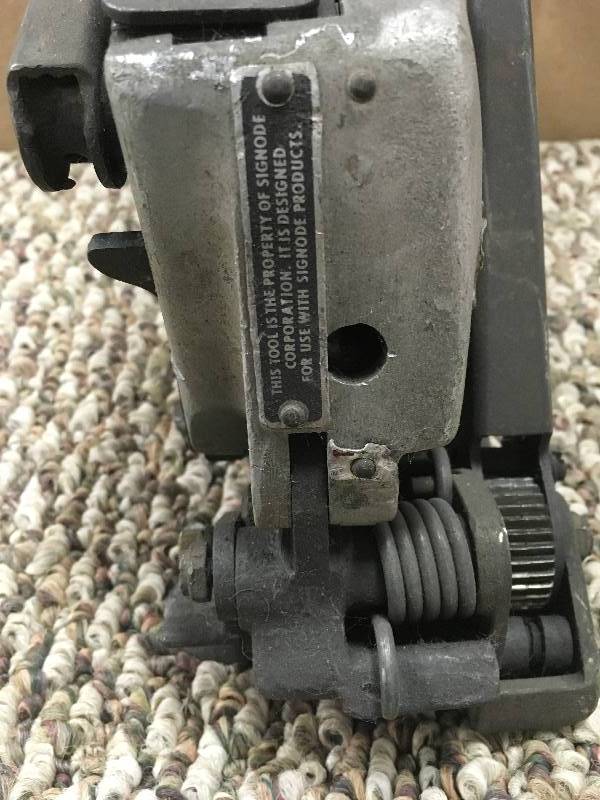 lot 2 image: Signode Combination Bander  used in working condition