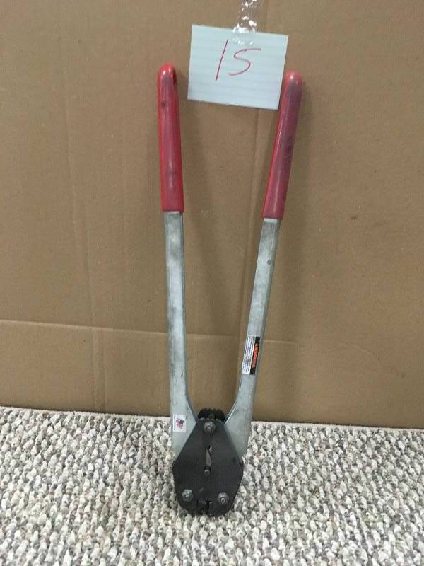 lot 15 image: Banding Crimper  used in working condition