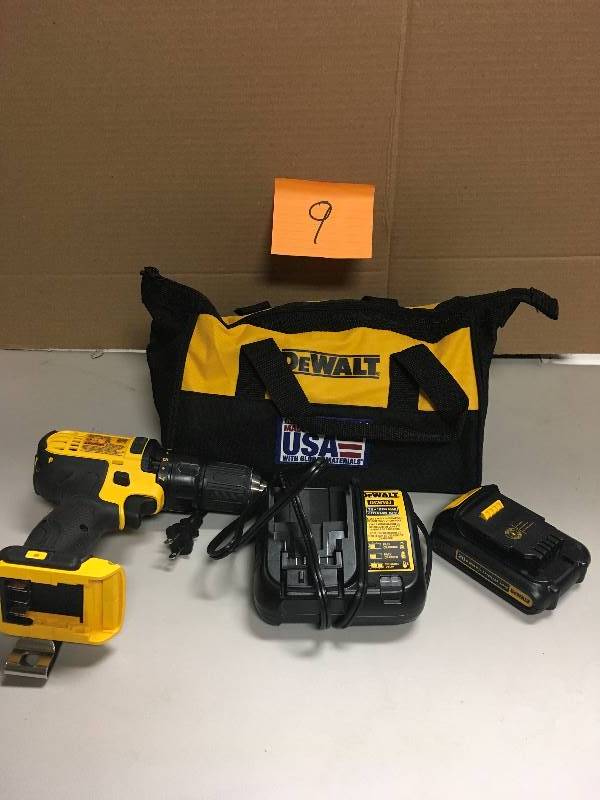 lot 9 image: DeWalt Compact DrillDriver Kit - Driver Drill - 0.50 Chuck noot used