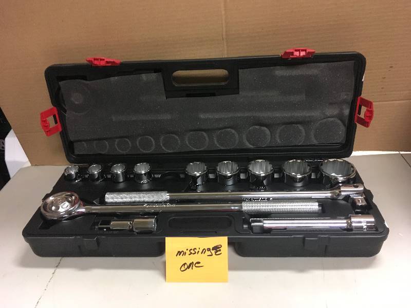 lot 34 image: Husky 14-Piece 34 in. Drive SAE Socket Wrench Set - Missing 1 Piece