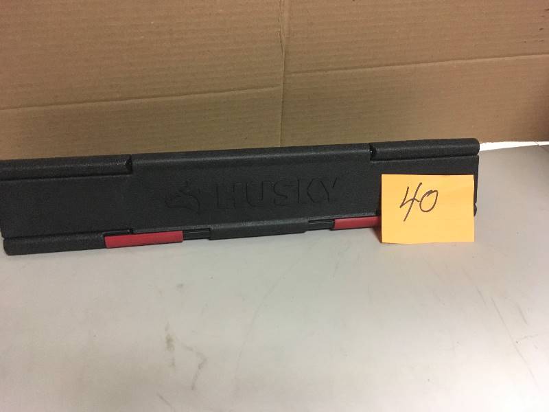 lot 40 image: Husky 12 Drive Digital Torque Wrench