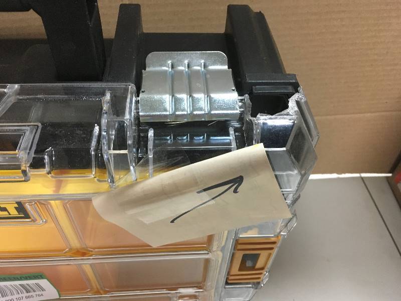lot 80 image: DeWalt TSTAK V 9 - Compartment Small Parts Organizer damged corner see picture