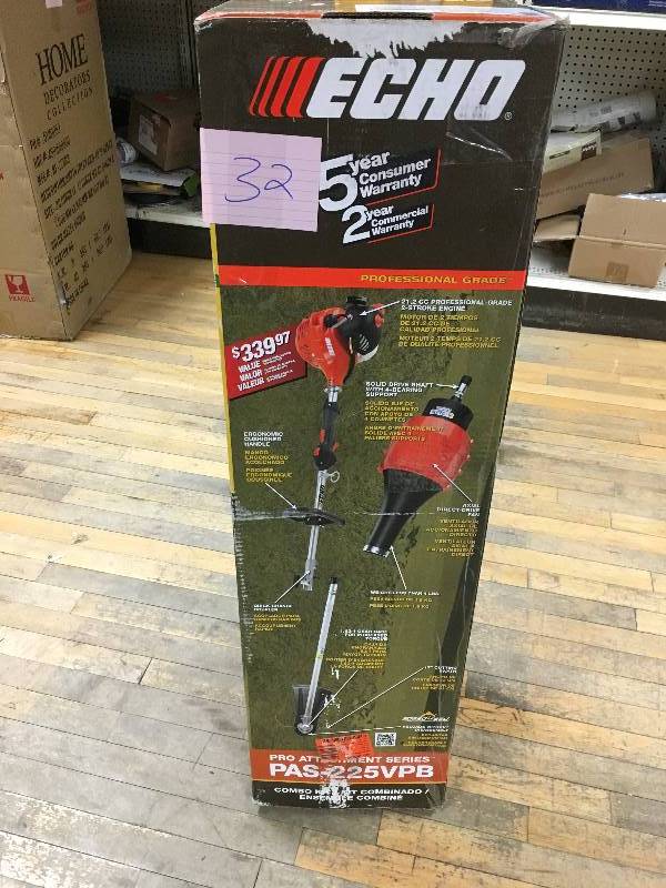 lot 32 image: ECHO 17 in. 21.2 cc Gas PAS Trimmer and Edger Kit not used