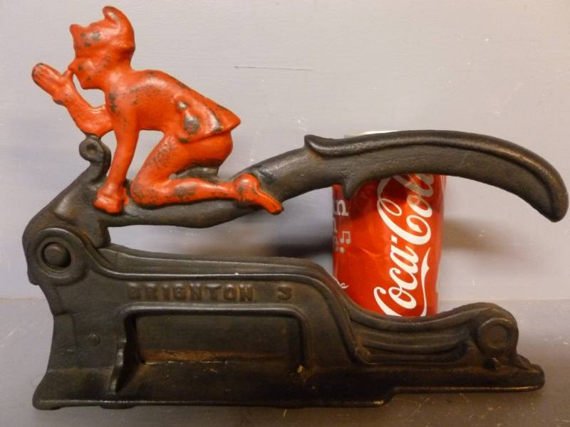Vintage Tobacco Cutter