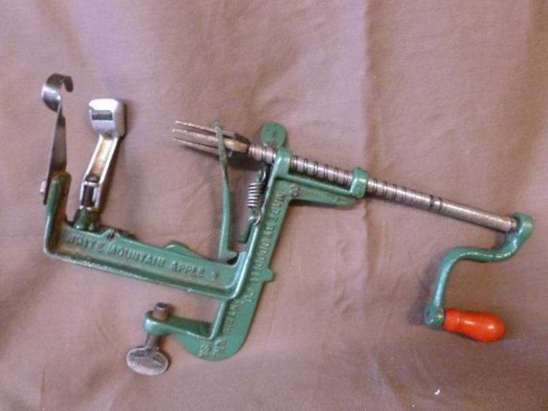 Vintage Apple Peeler