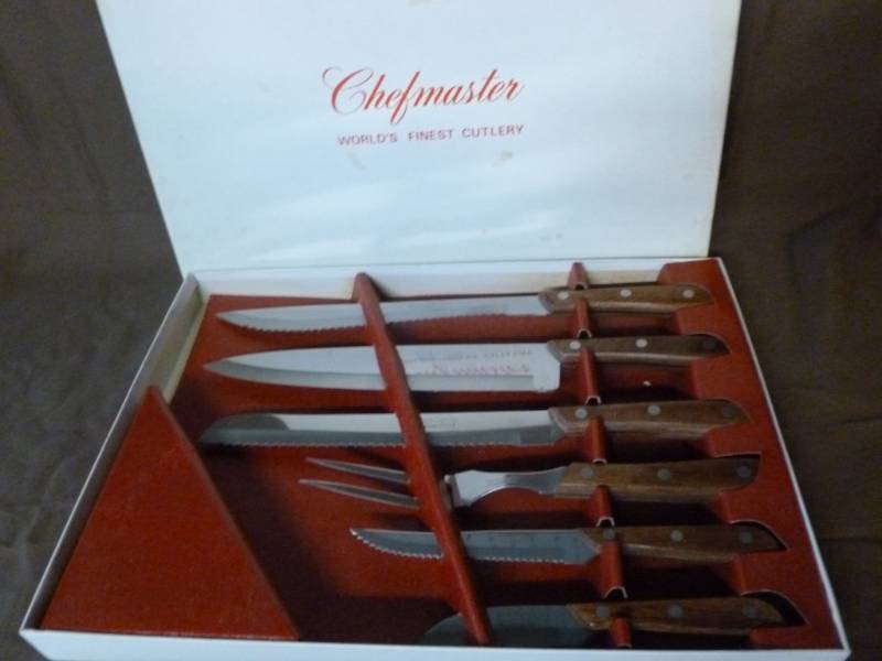 Vintage Knife Set