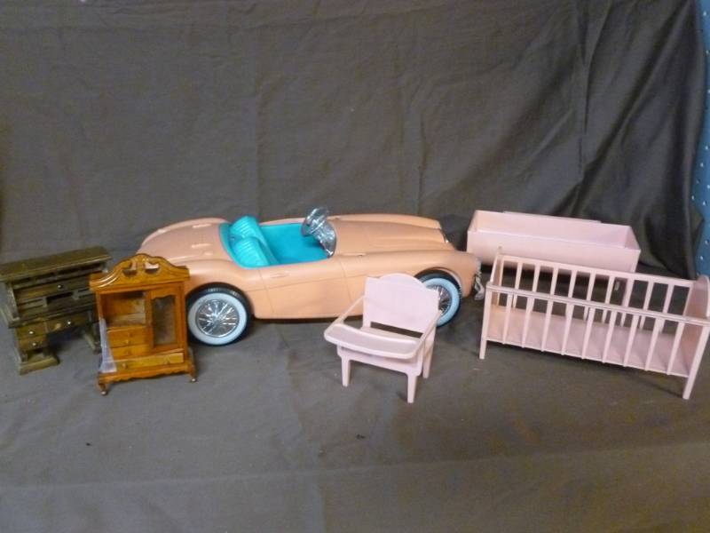 barbie car with boat