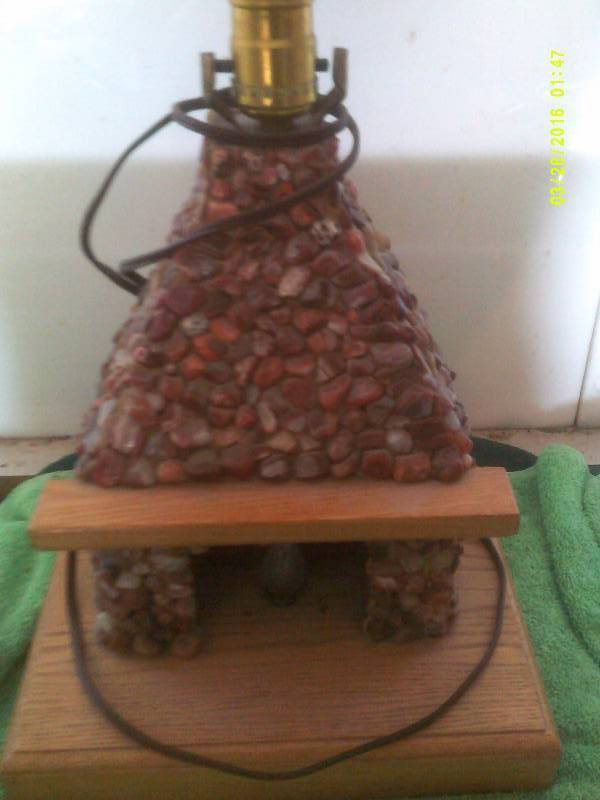 VINTAGE TABLE LAMP