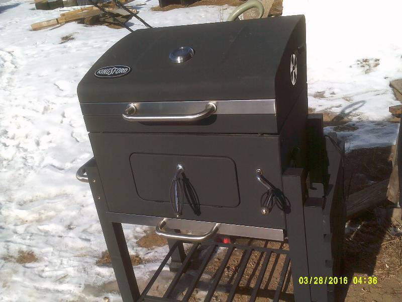 KINGSFORD CHARCOAL GRILL
