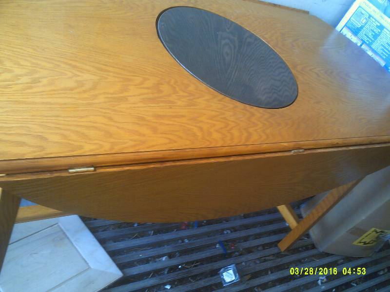 DROP LEAF TABLE WITH TURN TABLE IN THE MIDDLE