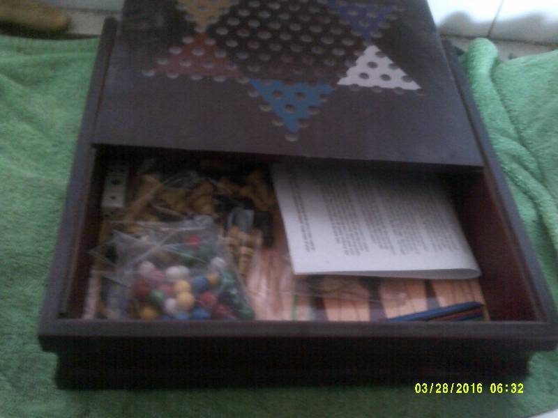 COLLECTIBLE WOOD BOARD GAMES