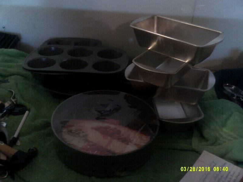 NON STICK BAKEWARE