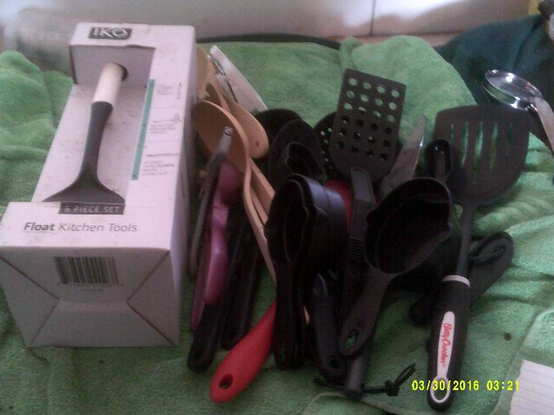 KITCHEN  TOOLS