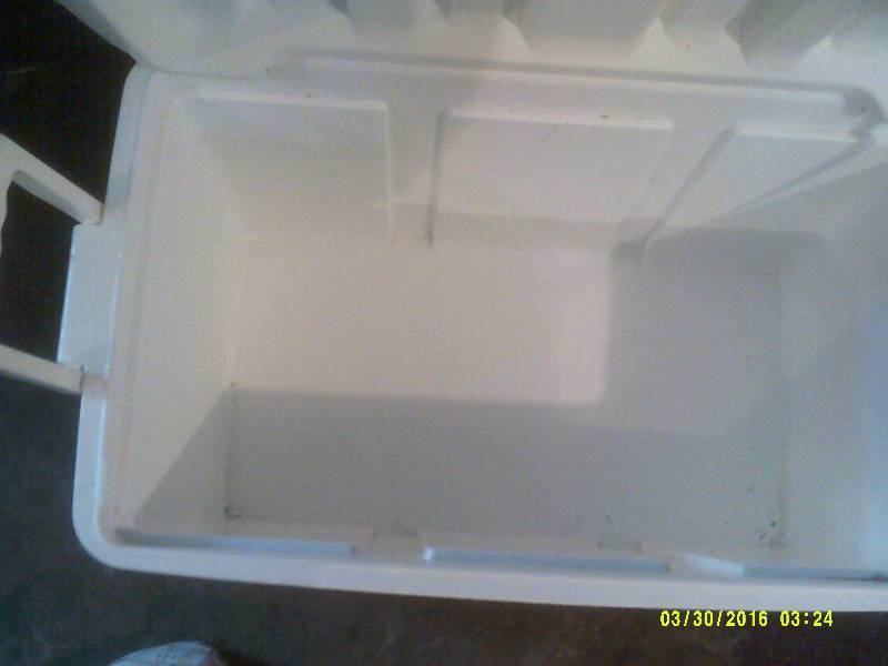 48 QT IGLOO COOLER