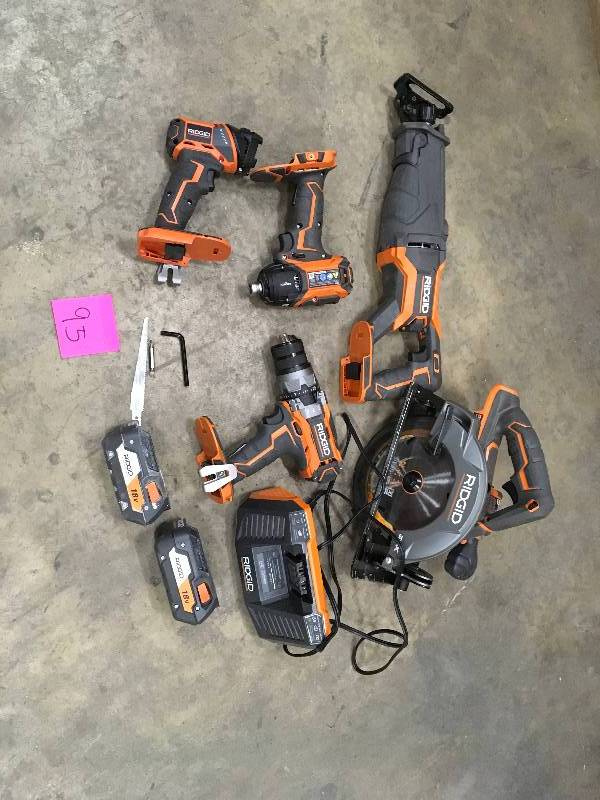 Ridgid 18 volt 5 pc tool set  in working conditions