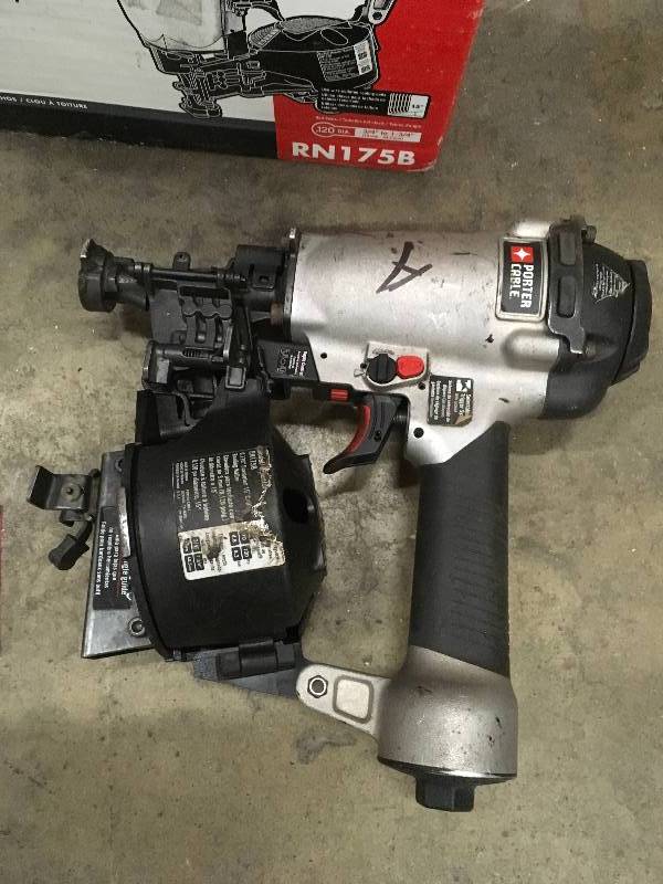 Porter-Cable 15 Degree 1-34 in. Coil Roofing Nailer in working conditions