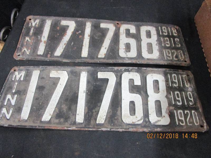 lot 1 image: Licence Plates 1918, 19 and 20 set