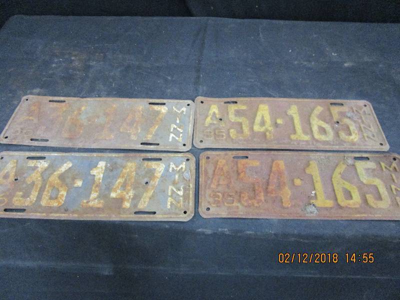 lot 10 image: Vintage Licence Plates set of 1935 and 1936