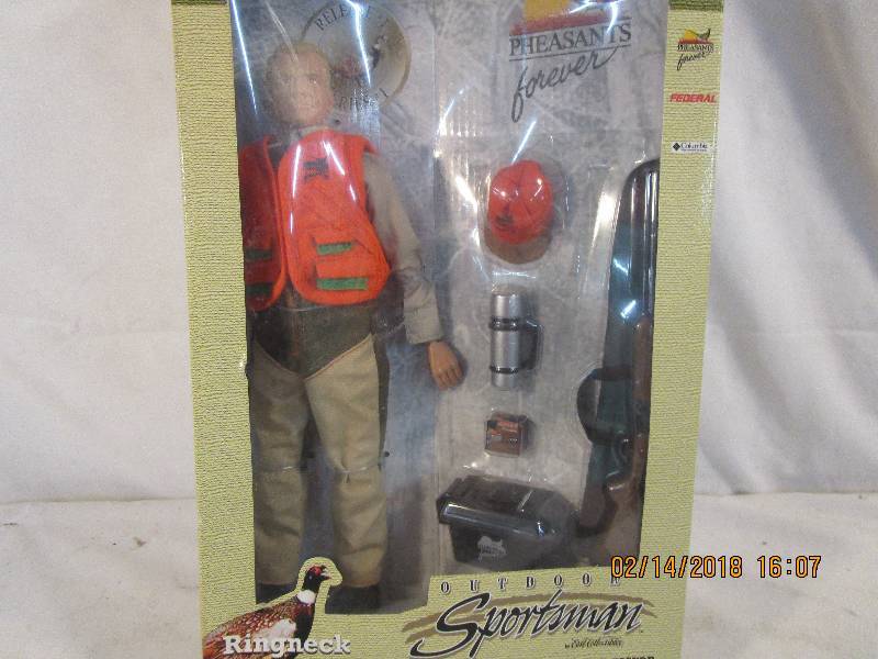 lot 63 image: Outdoor Sportsman 12 Outdoor Collectible Figure Pheasants forever Ringneck Pheasant