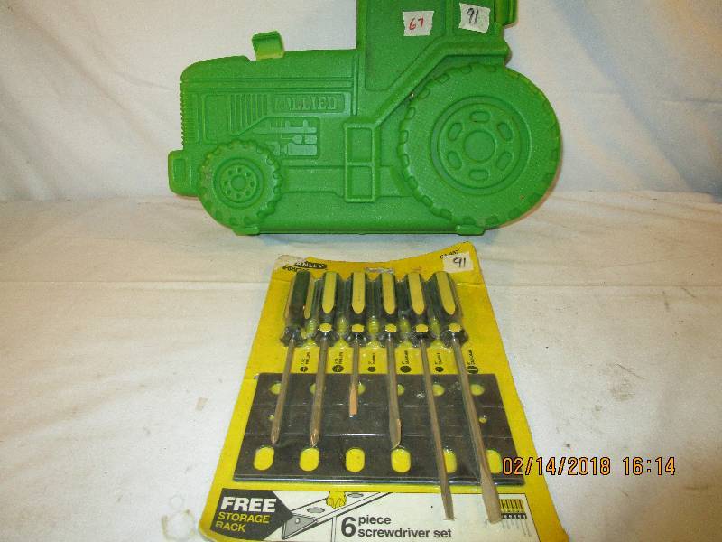lot 67 image: Cute Tool, Collection in Tractor Shaped Case and a Set of Screwdrivers