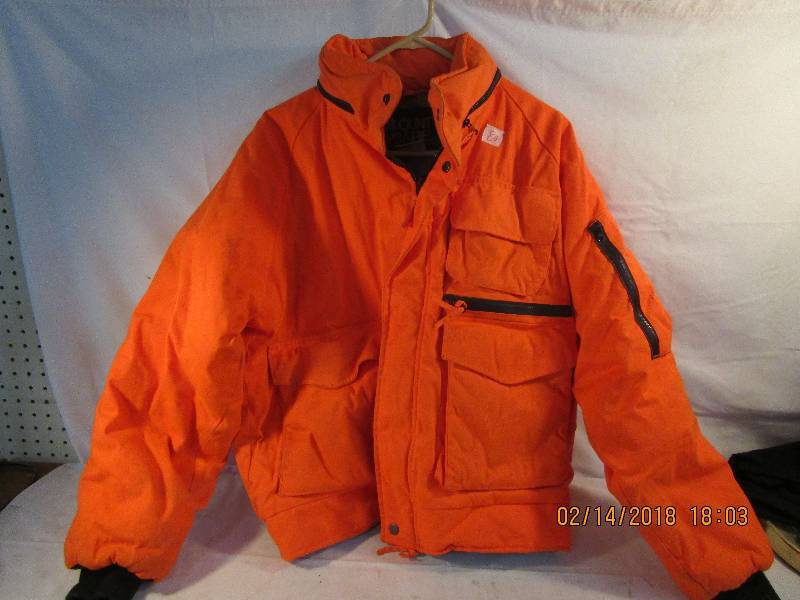 lot 80 image: Blaze Orange Size Large Coat