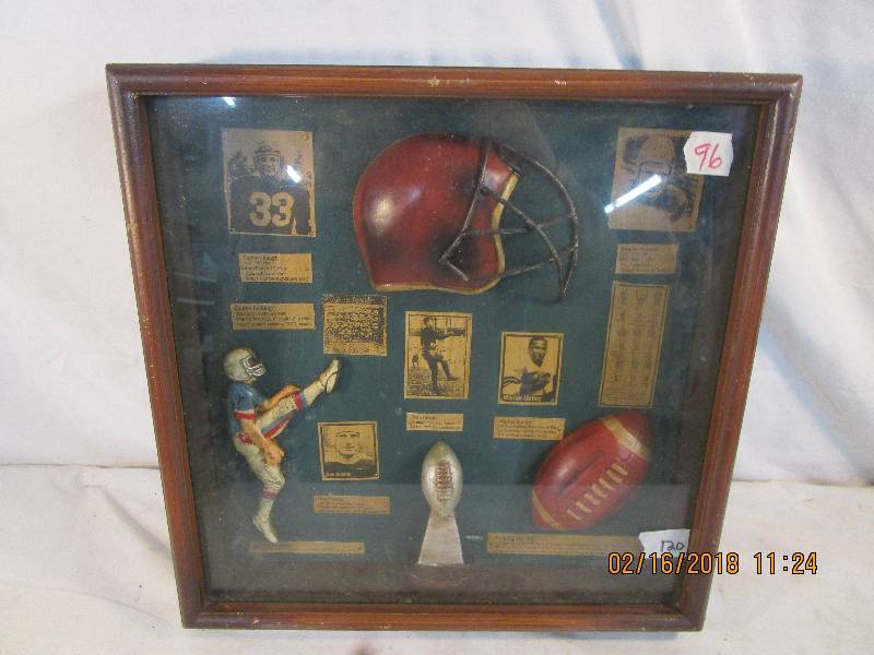 lot 96 image: Dcor Football Shawdow Box