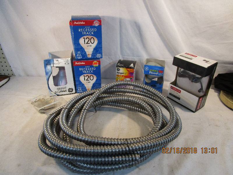 lot 121 image: Bulbs, Robe Hook, Conduit